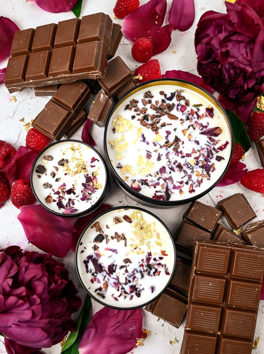 COCOA LUXE Chocolate Raspberry Candle - My American Goods