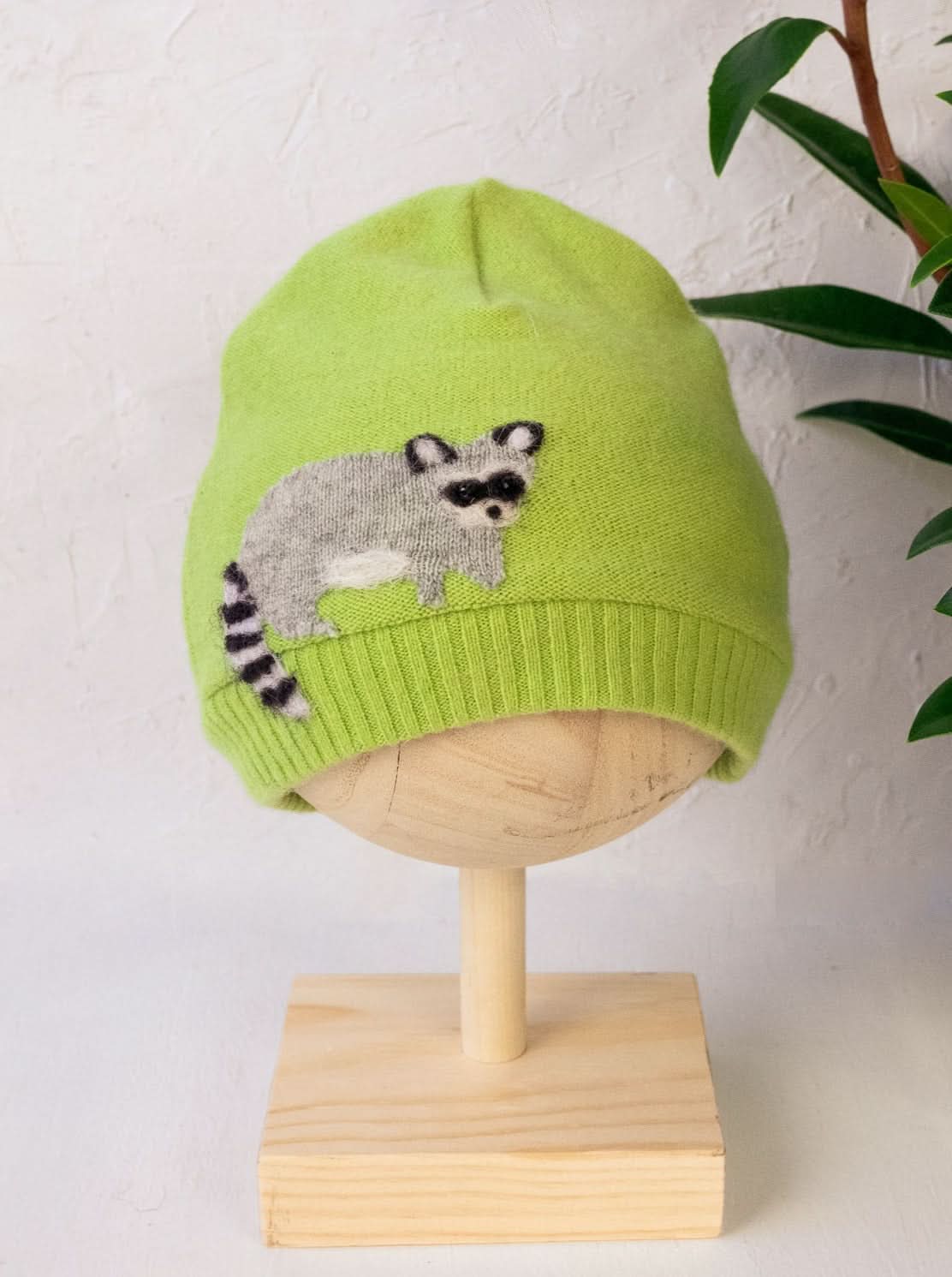 Ash &amp; Rose hat Pear Raccoon Cashmere Hat - Child