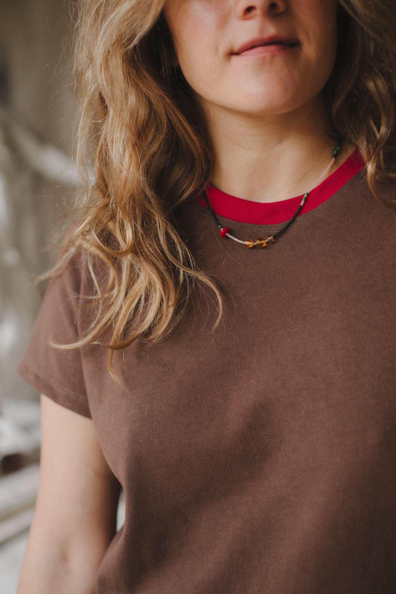 Kronos Tee in Umber
