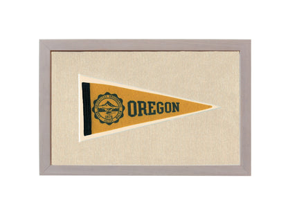 Americana Memories Vintage Pennants and Memorabilia Vintage University of Oregon Pennant