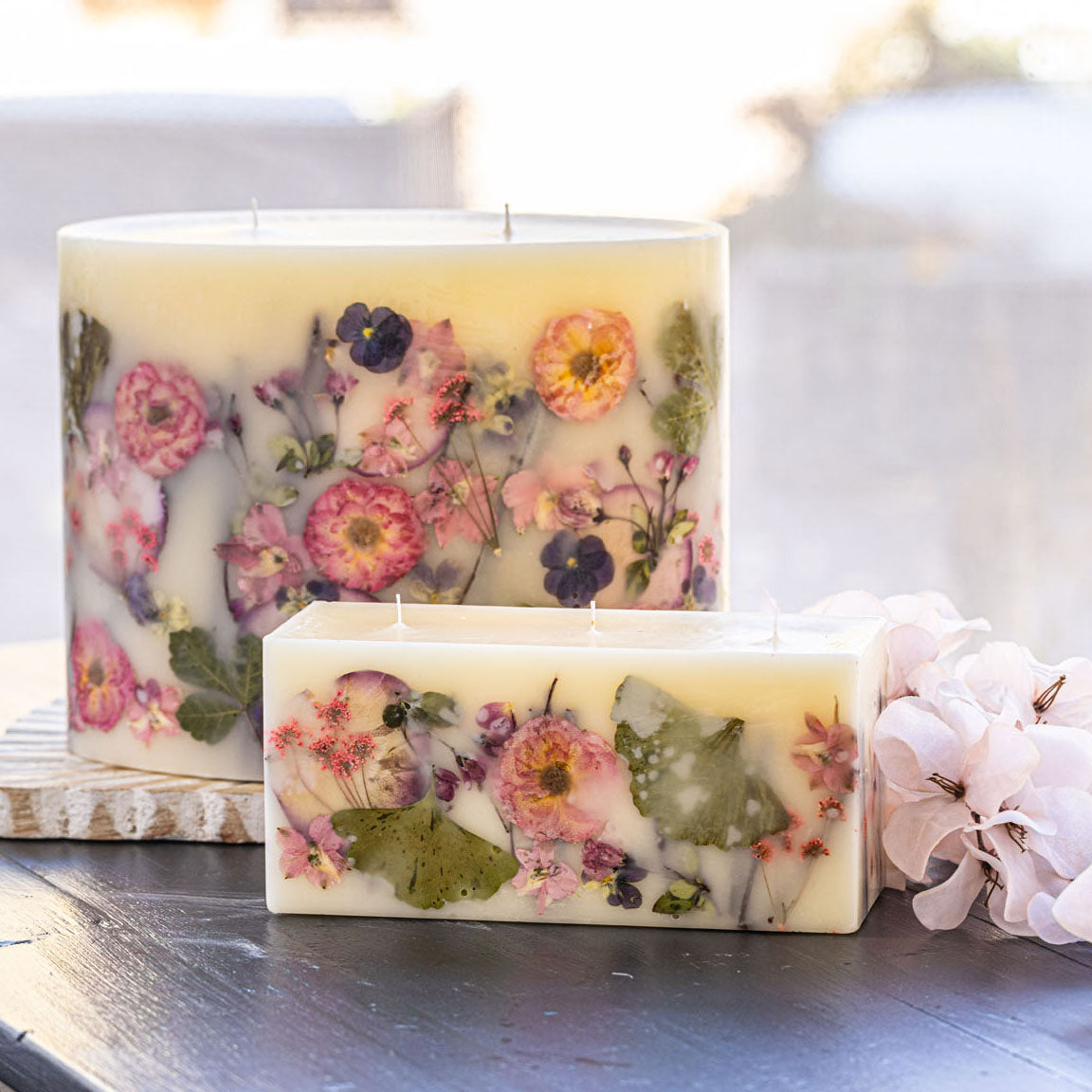 Centerpiece Botanical Candle - Blushing Rosewood