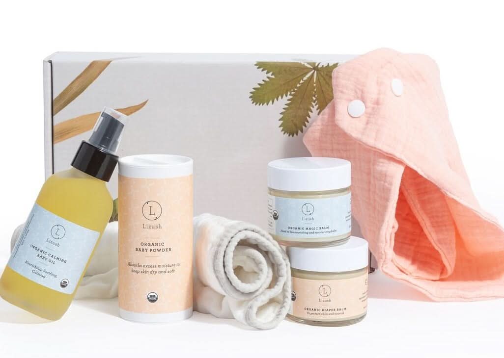 Lizush Gift set for Her Organic full care new baby gift set - welcome little one!