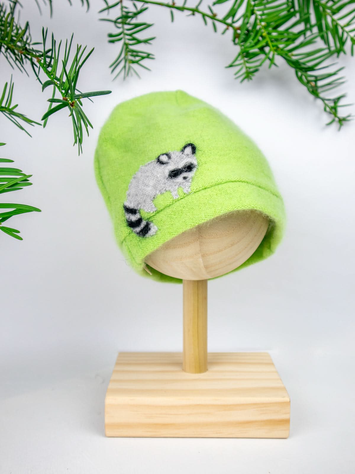 Ash &amp; Rose hat Pear Raccoon Cashmere Hat - Baby