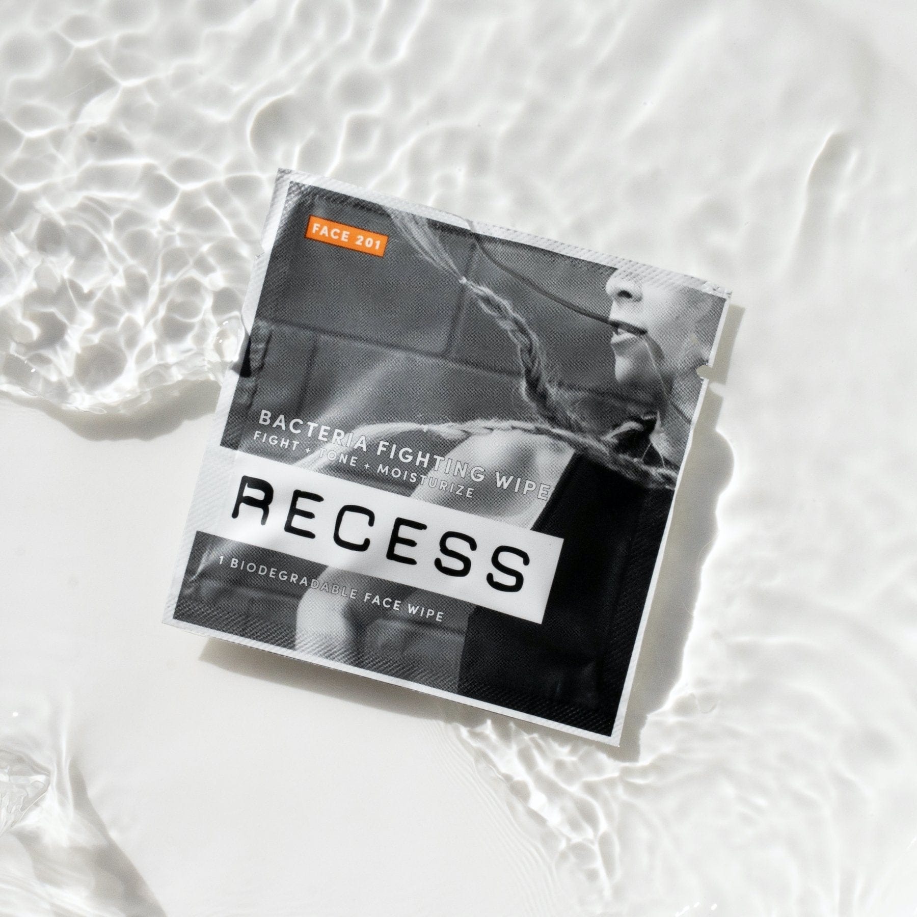 RECESS body wipe FACE 201: Bacteria Fighting Wipes (Pack of 15)