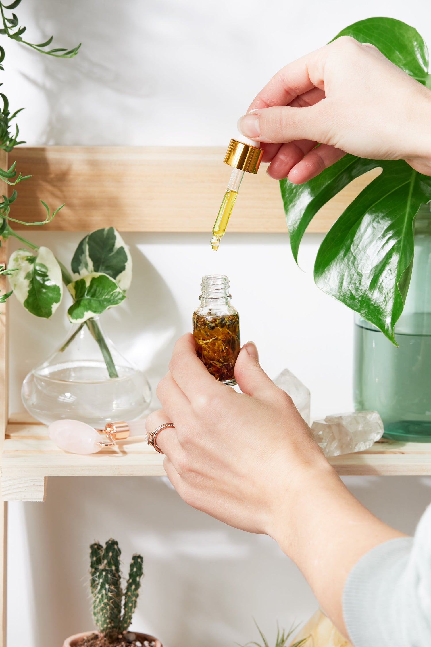 Anti-Aging Youth Serum