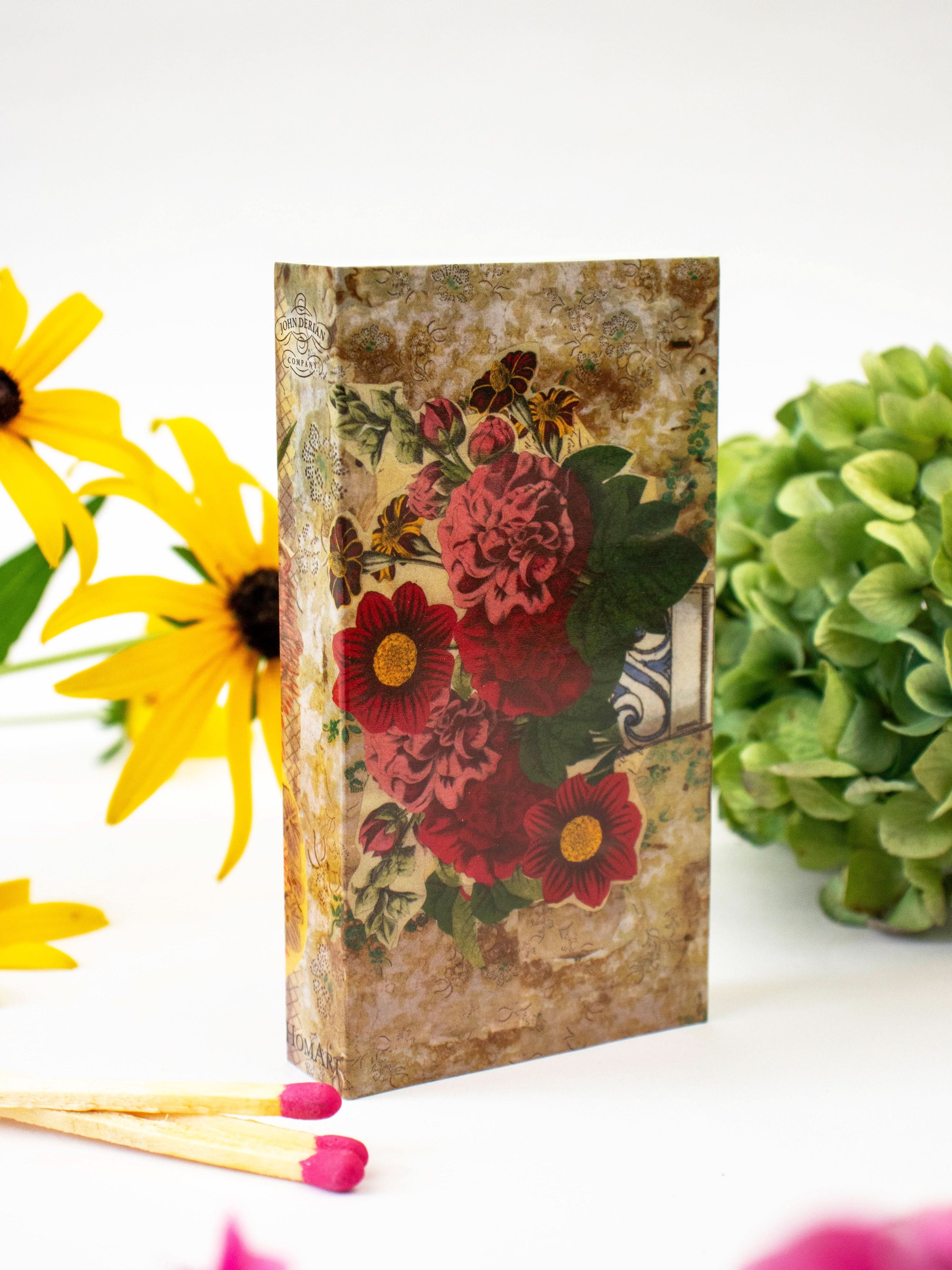 Ash &amp; Rose matches Opulent Designer Matchbox