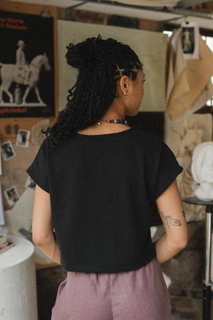 Saturday Tee in Graphite