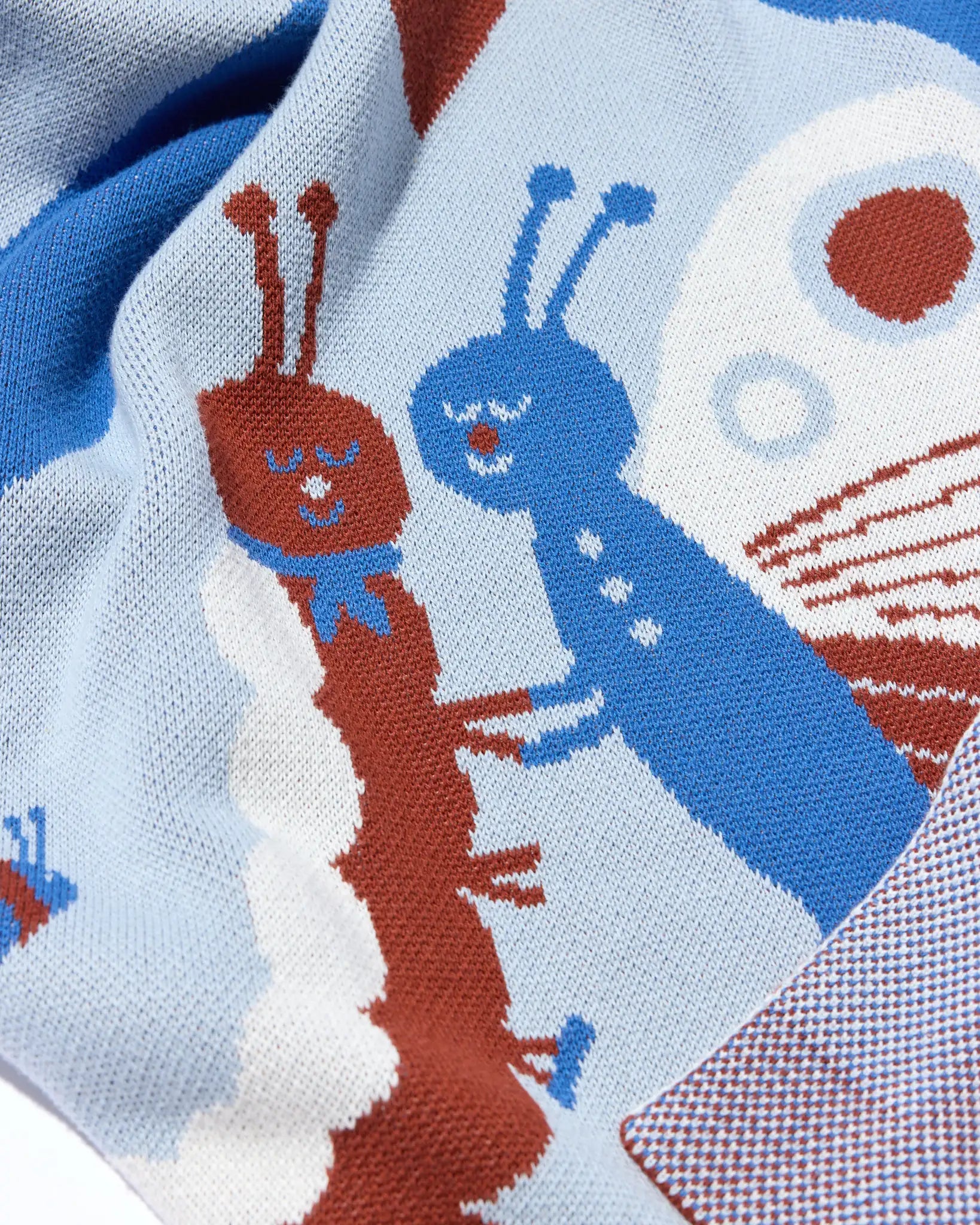 Biquette Throw Blanket Bugs in Love