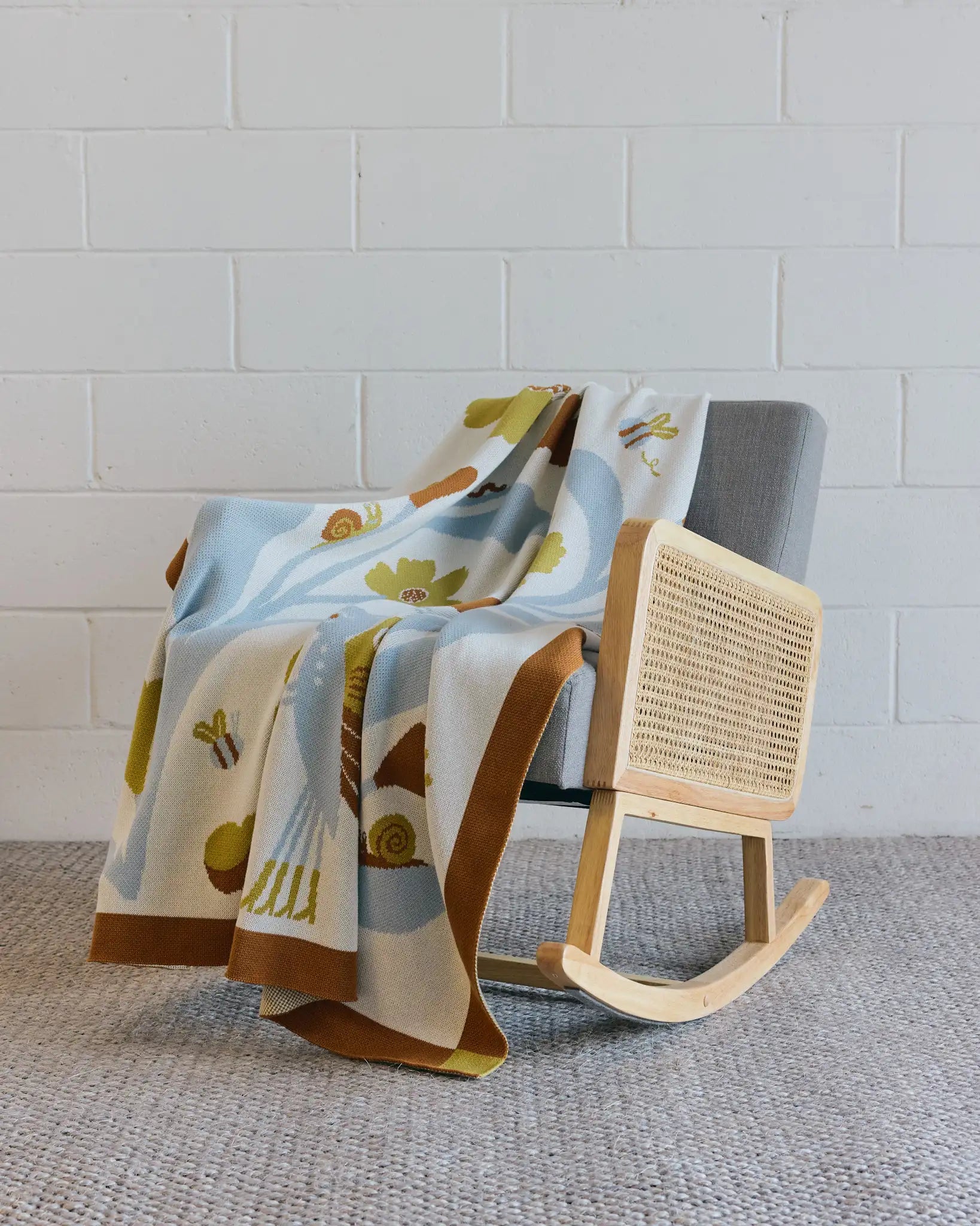 Biquette Throw Blanket Bugs in Love