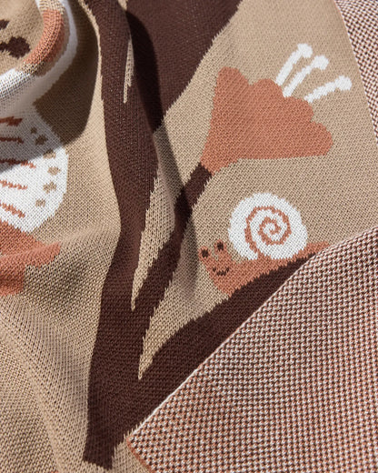 Biquette Throw Blanket Bugs in Love