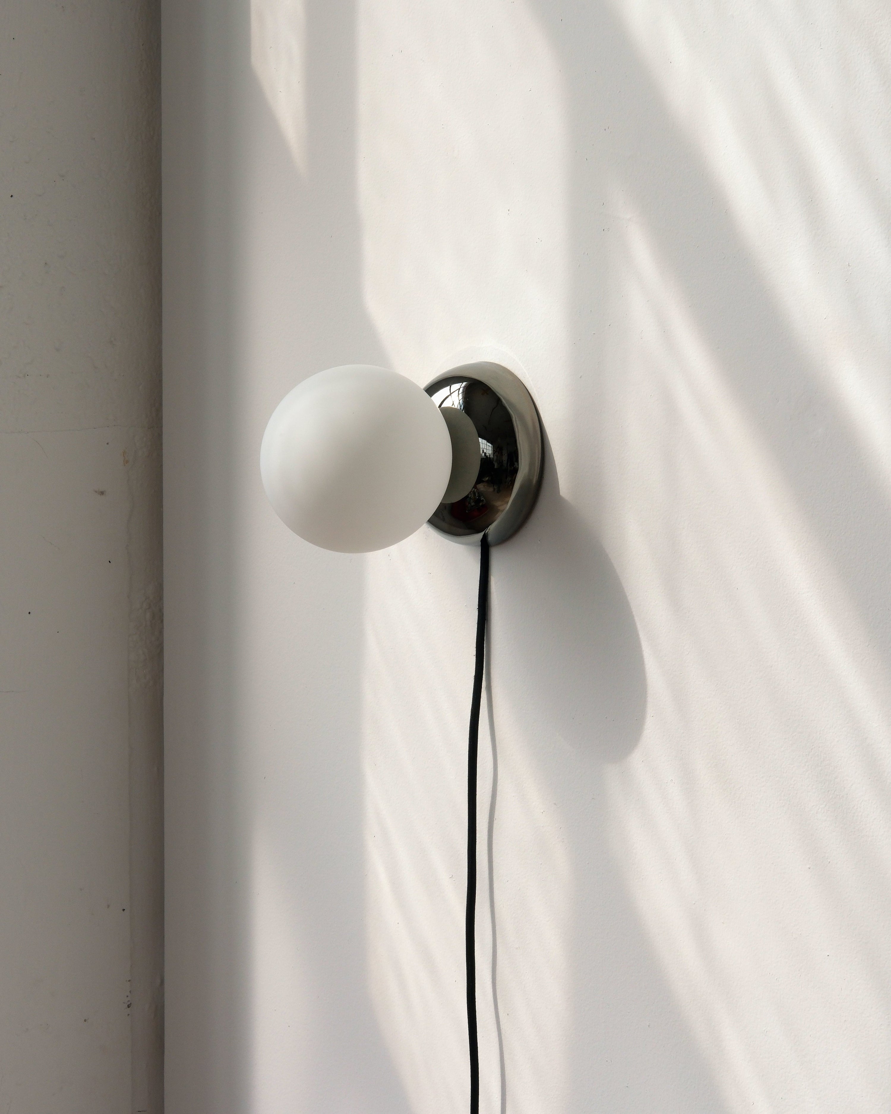 Ripple I Sconce