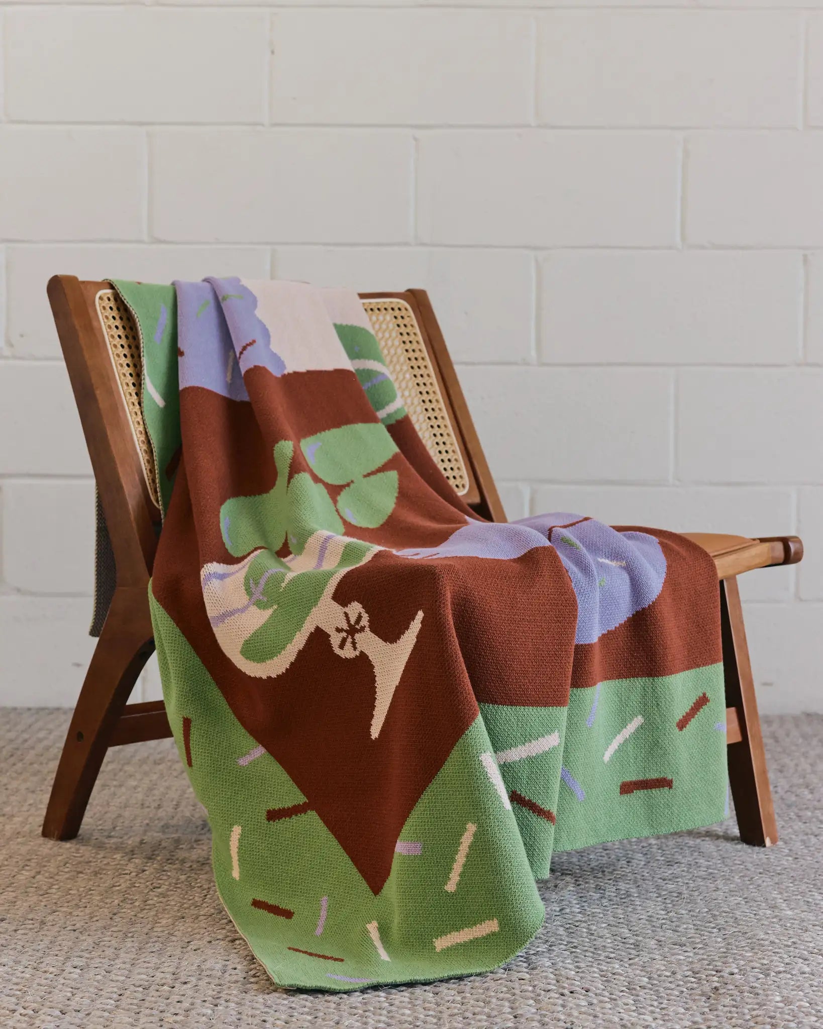 Biquette Throw Blanket Cocktail Cat - Throw Blanket