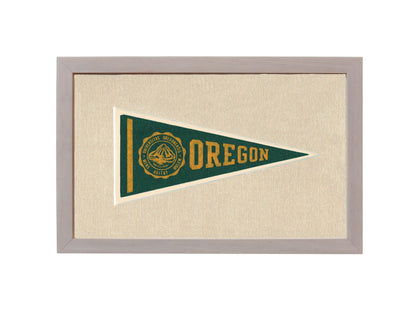 Americana Memories Vintage Pennants and Memorabilia Vintage University of Oregon Pennant