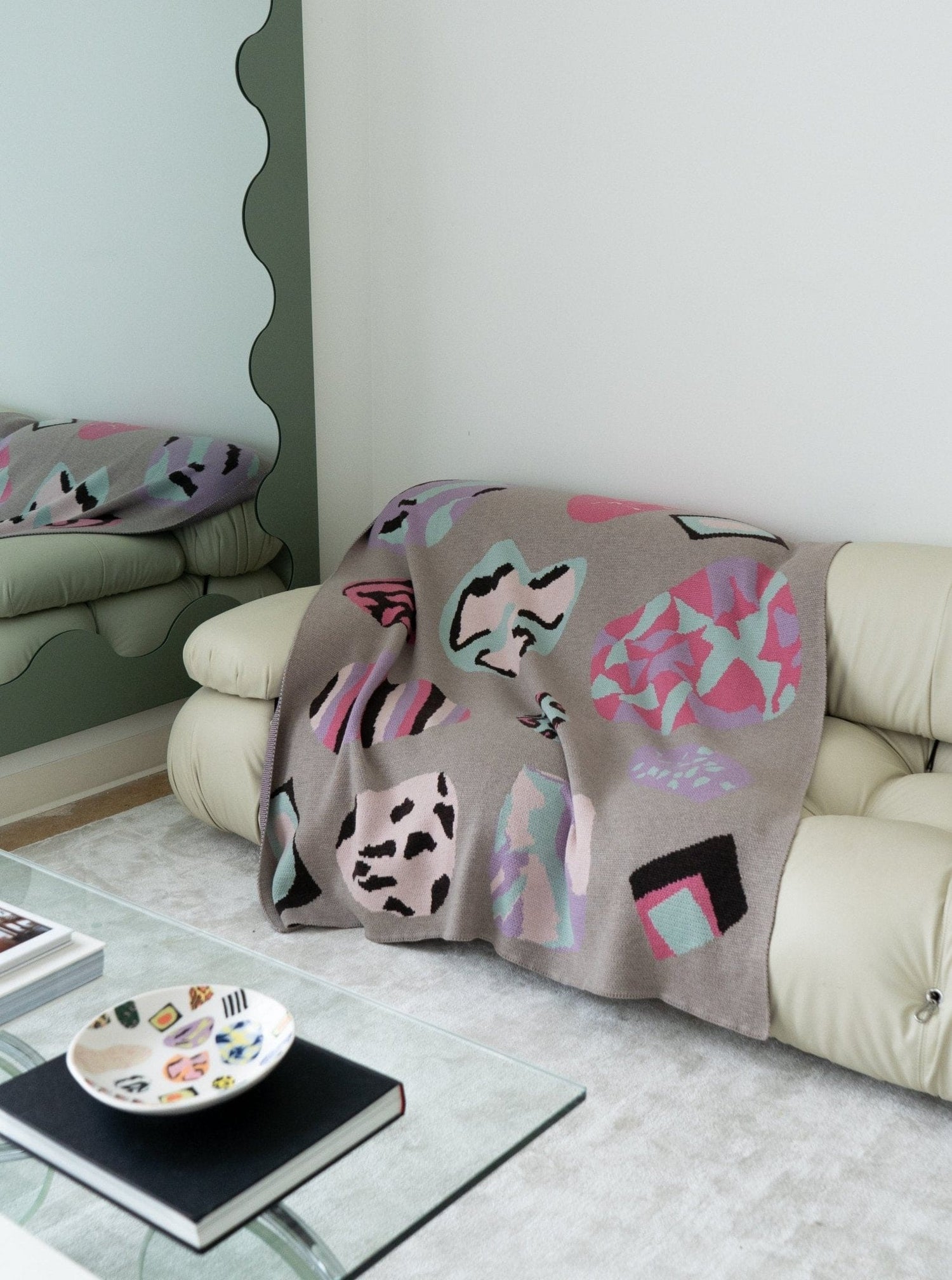Biquette Throw Blanket Ceramicism Throw Blanket