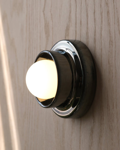 Q Sconce