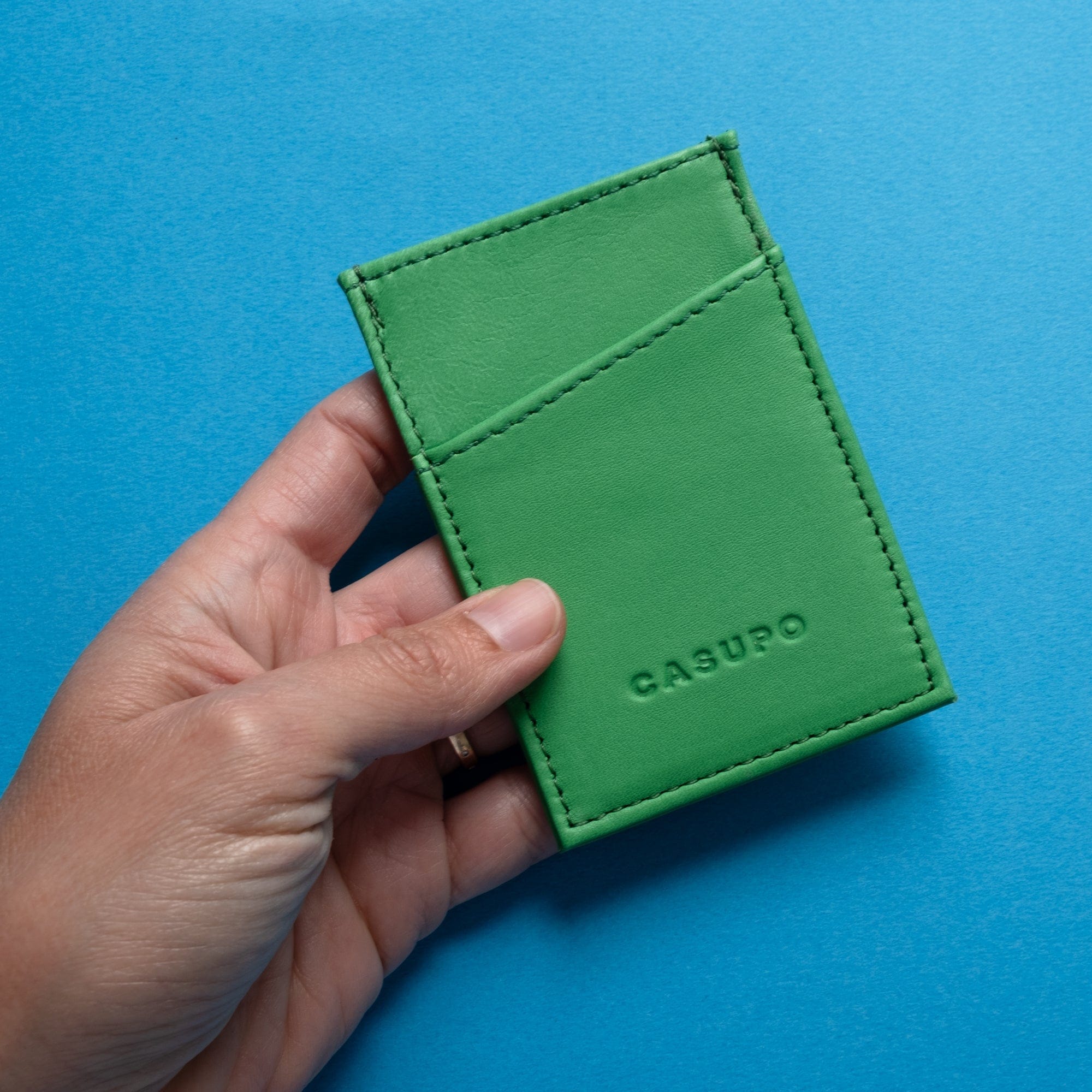 CASUPO Slim Card Holder Minimalist Wallet With RFID Protection - Green