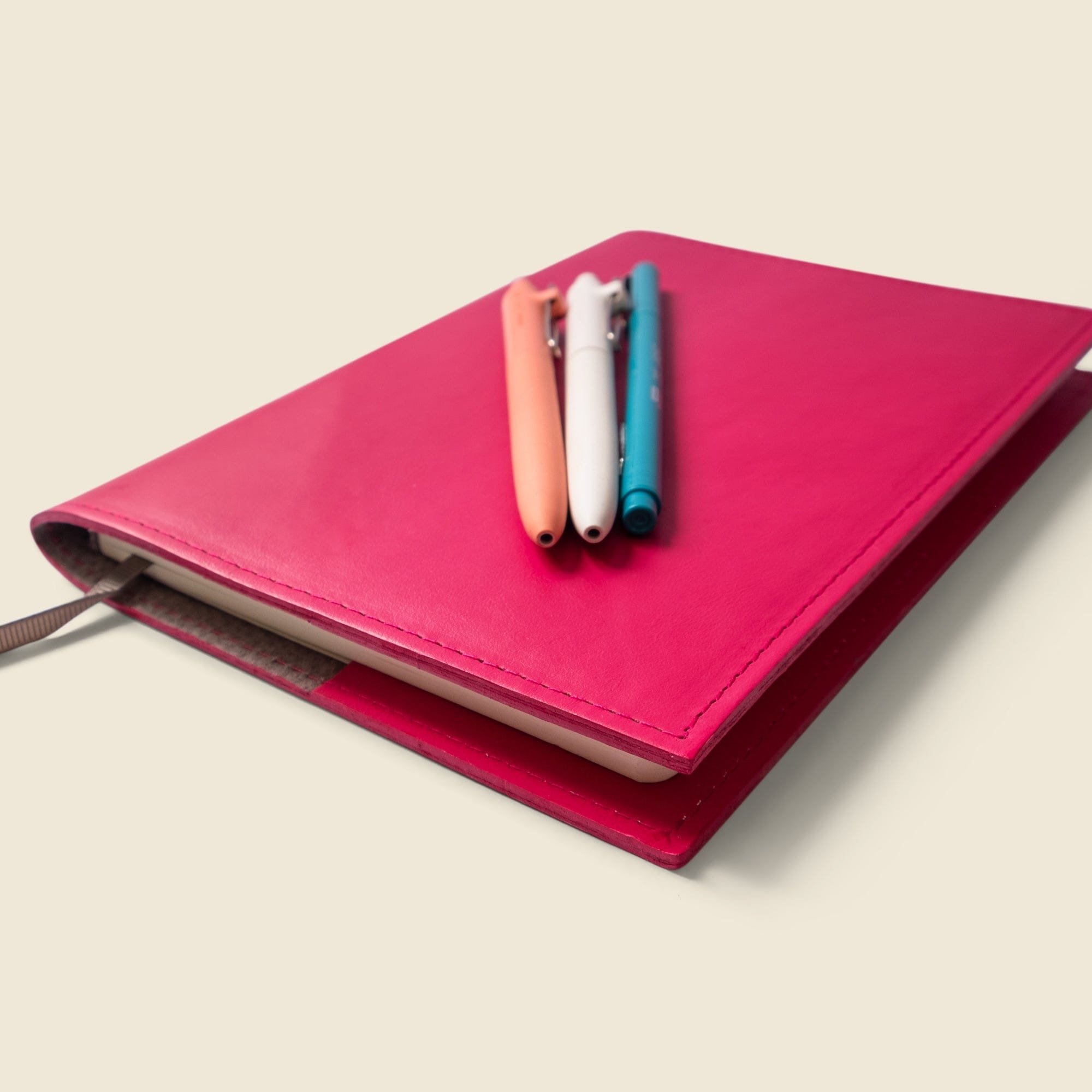 CASUPO Notebook Cover Refillable A5 Leather Notebook Cover – Pink