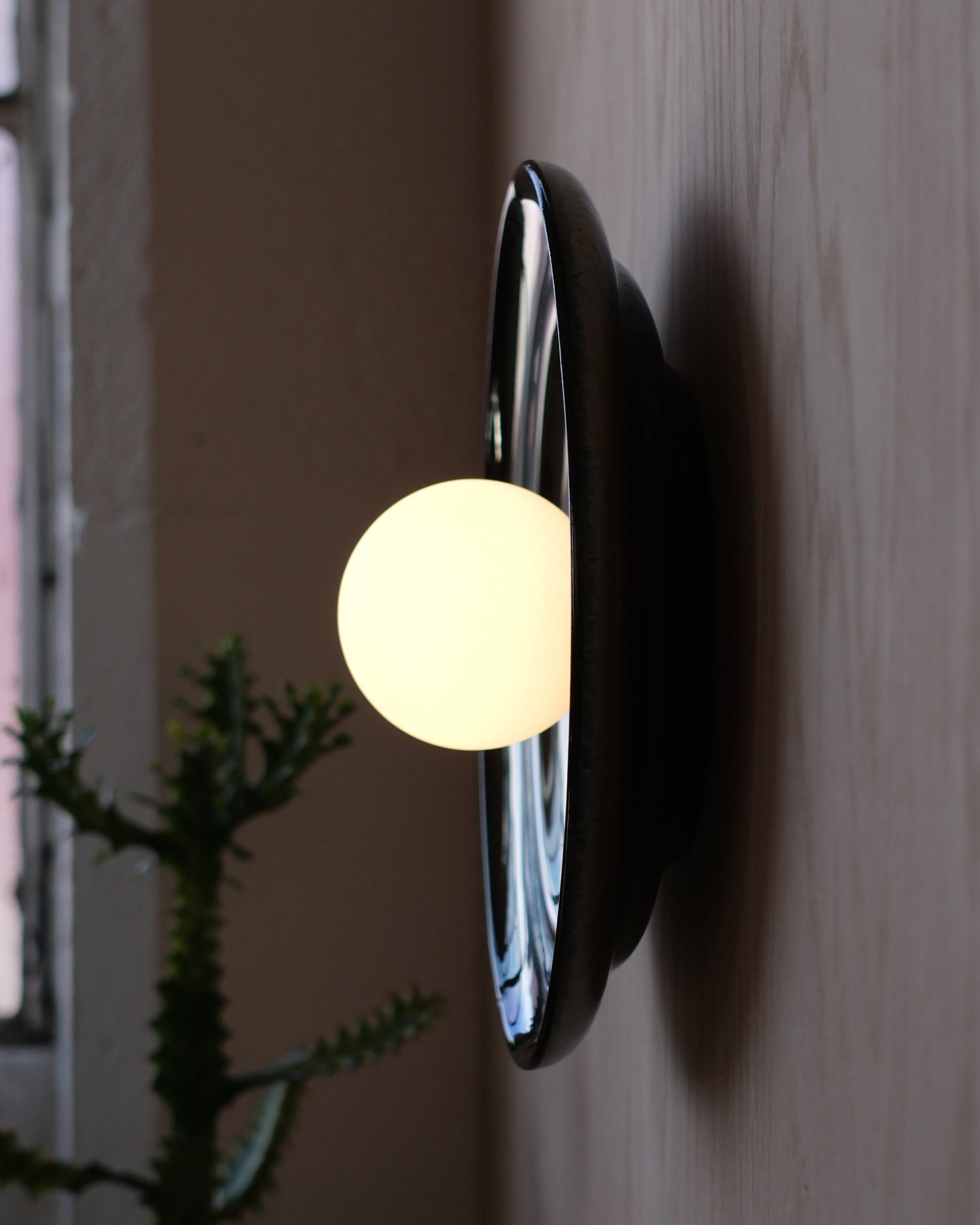 Ripple Bowl Sconce