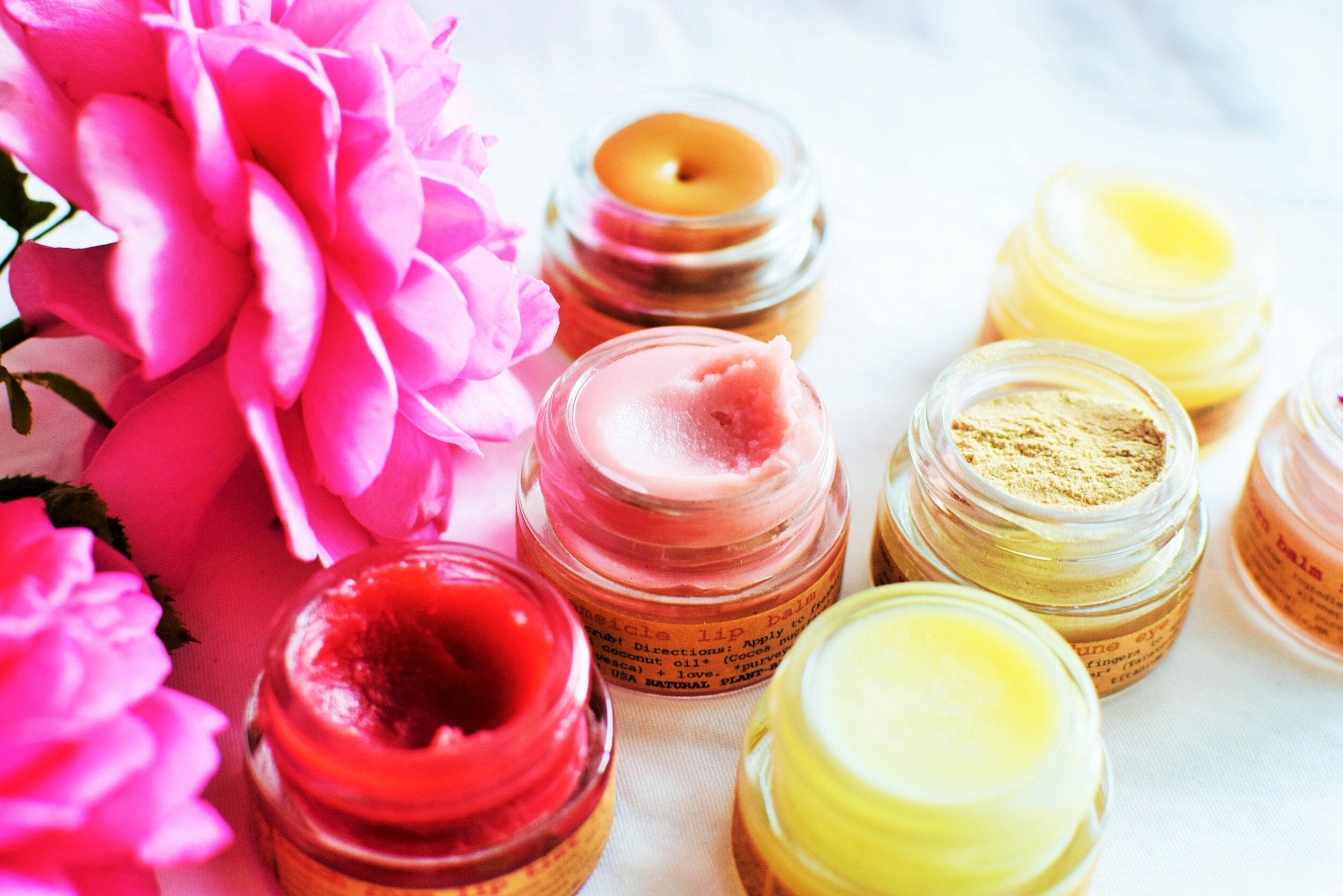 plant makeup Strawberry Dreamsicle Lip Balm Scrub