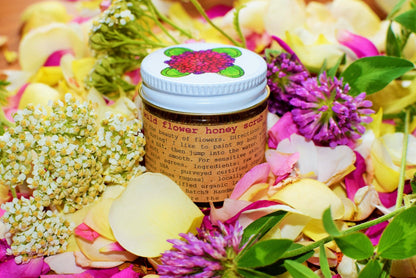 plant makeup Wild Flower Honey Scrub