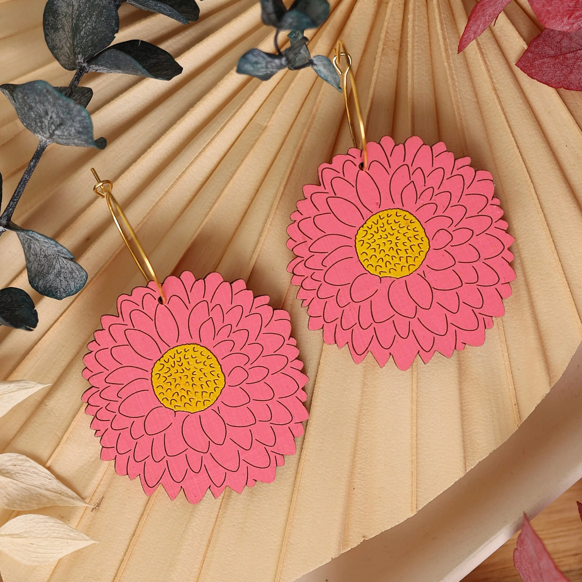 Dahlia Hoops