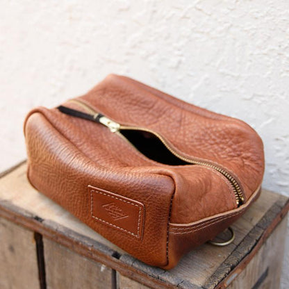 The Local Branch Leather Leather Dopp Kit