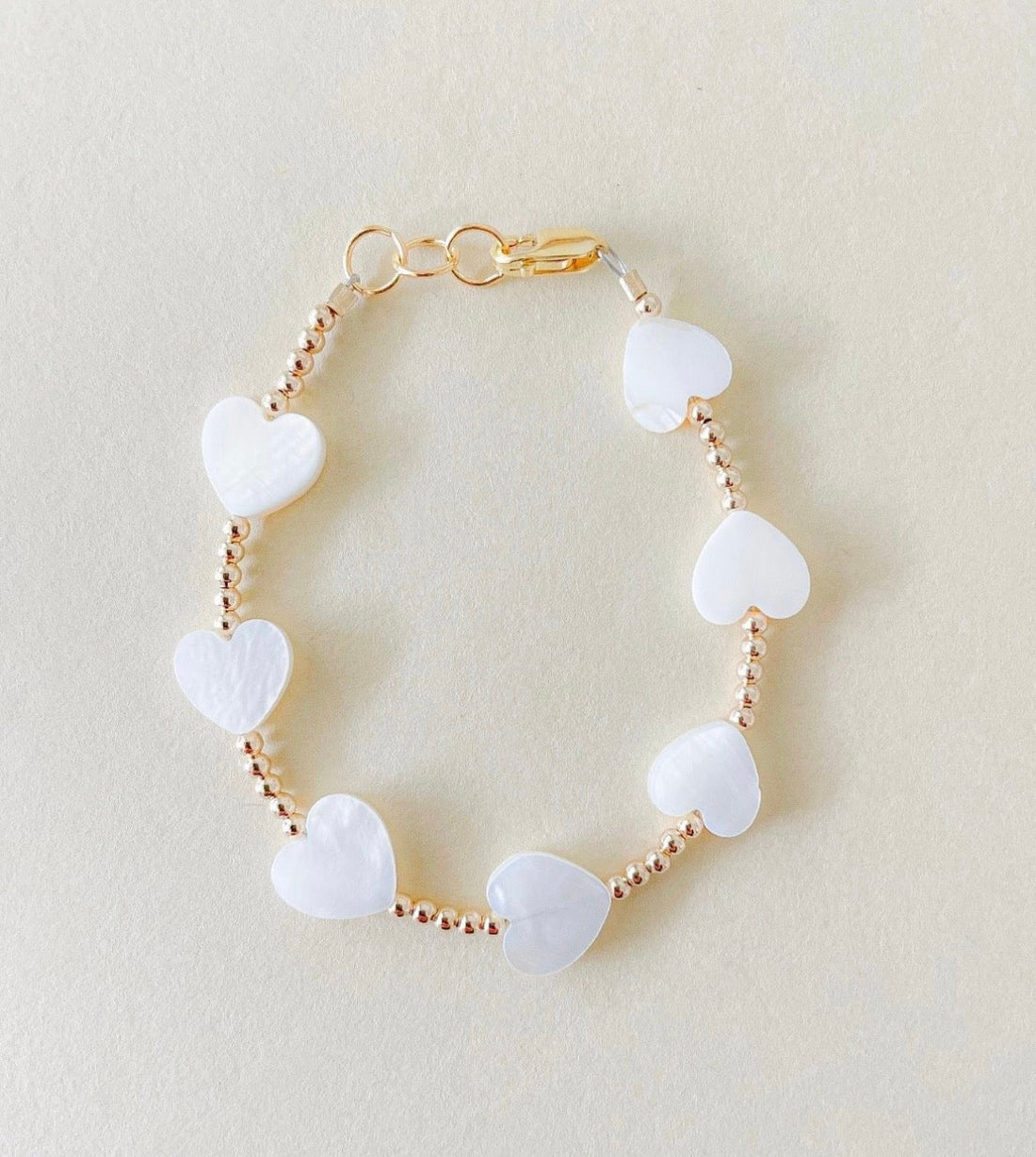 Shell Heart Bracelet