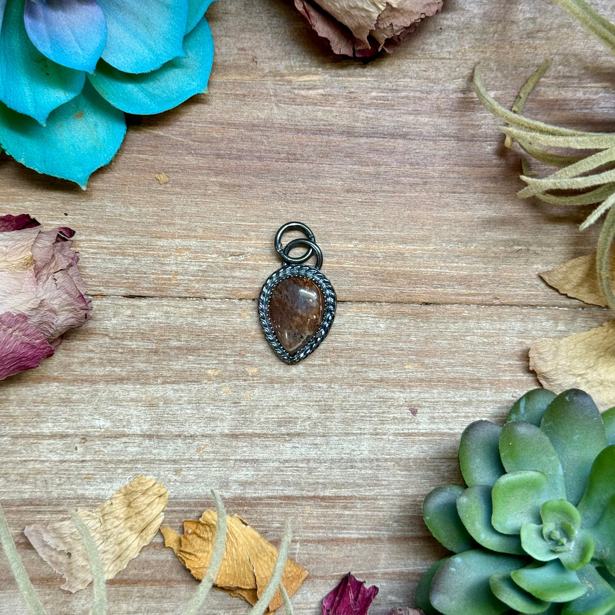 MJ Brown Wild Horse Teardrop Charm &amp; Sterling Pearl Necklace – No. 2