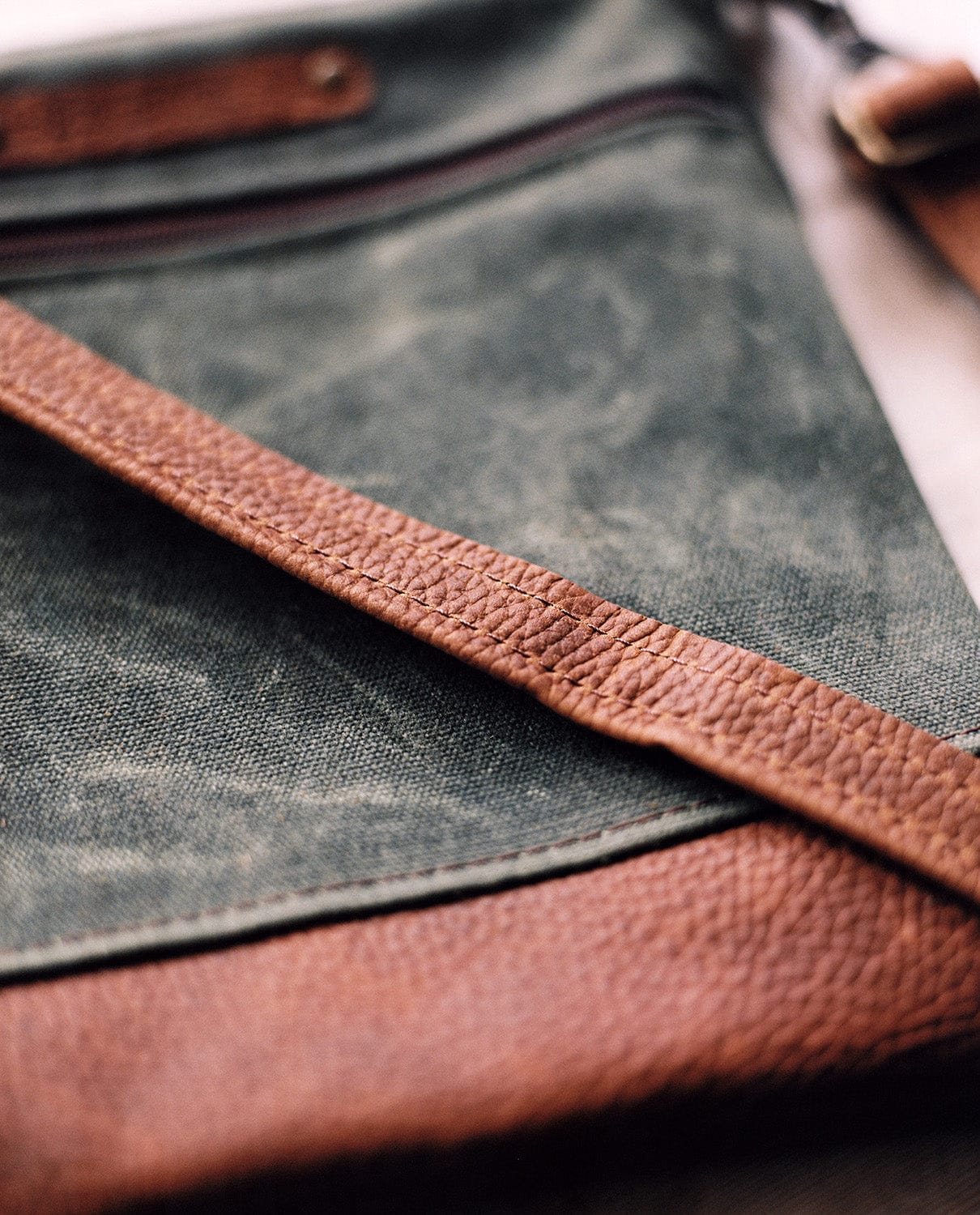 Rogue Industries Bag Ellis River Crossbody Bag