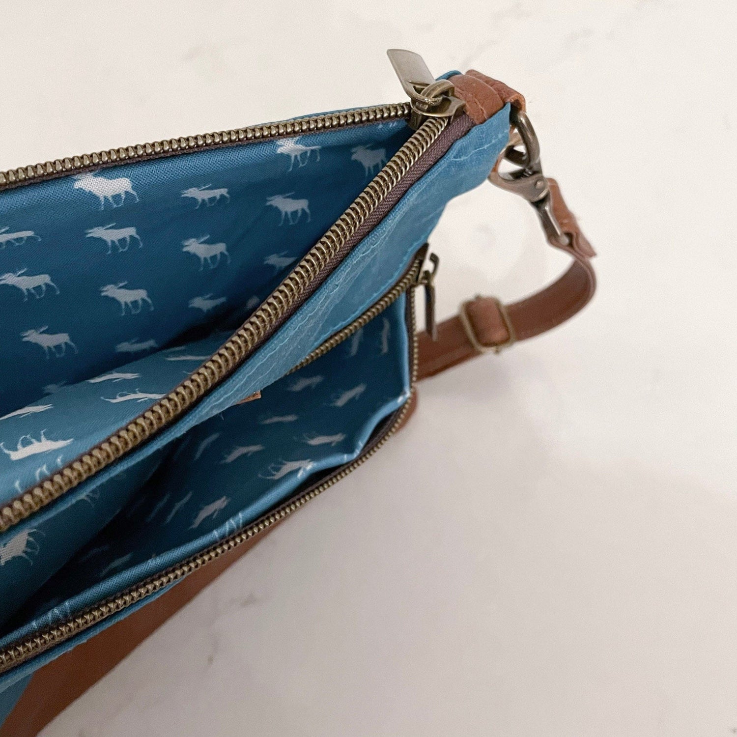 Rogue Industries Bag Ellis River Crossbody Bag
