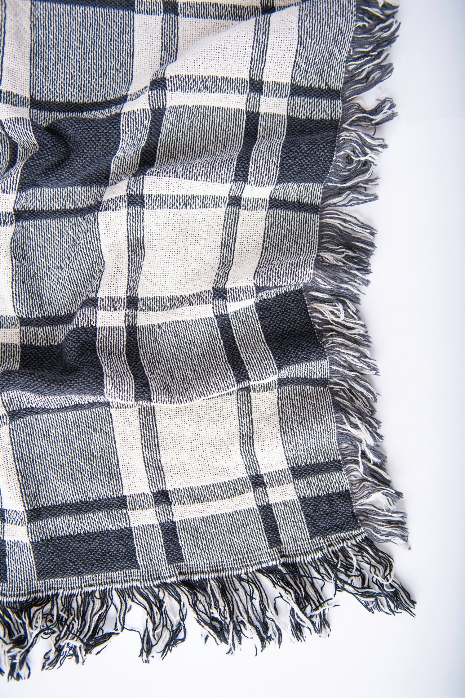 Ellis Graphite Black Plaid Cotton Throw Blanket