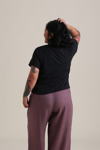 Kronos Tee in Graphite