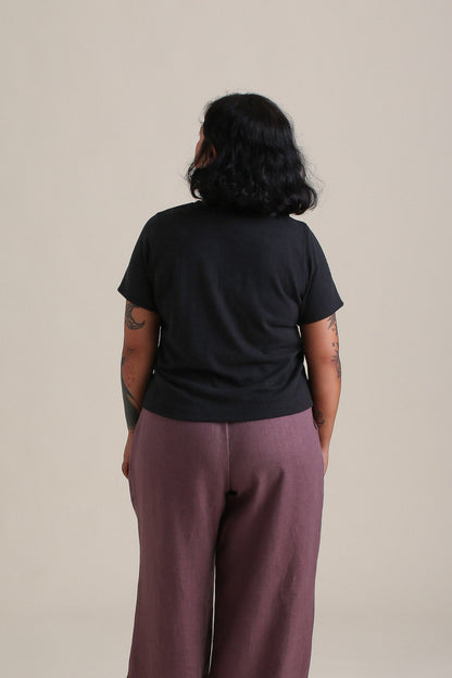 Kronos Tee in Graphite