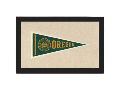 Americana Memories Vintage Pennants and Memorabilia Vintage University of Oregon Pennant