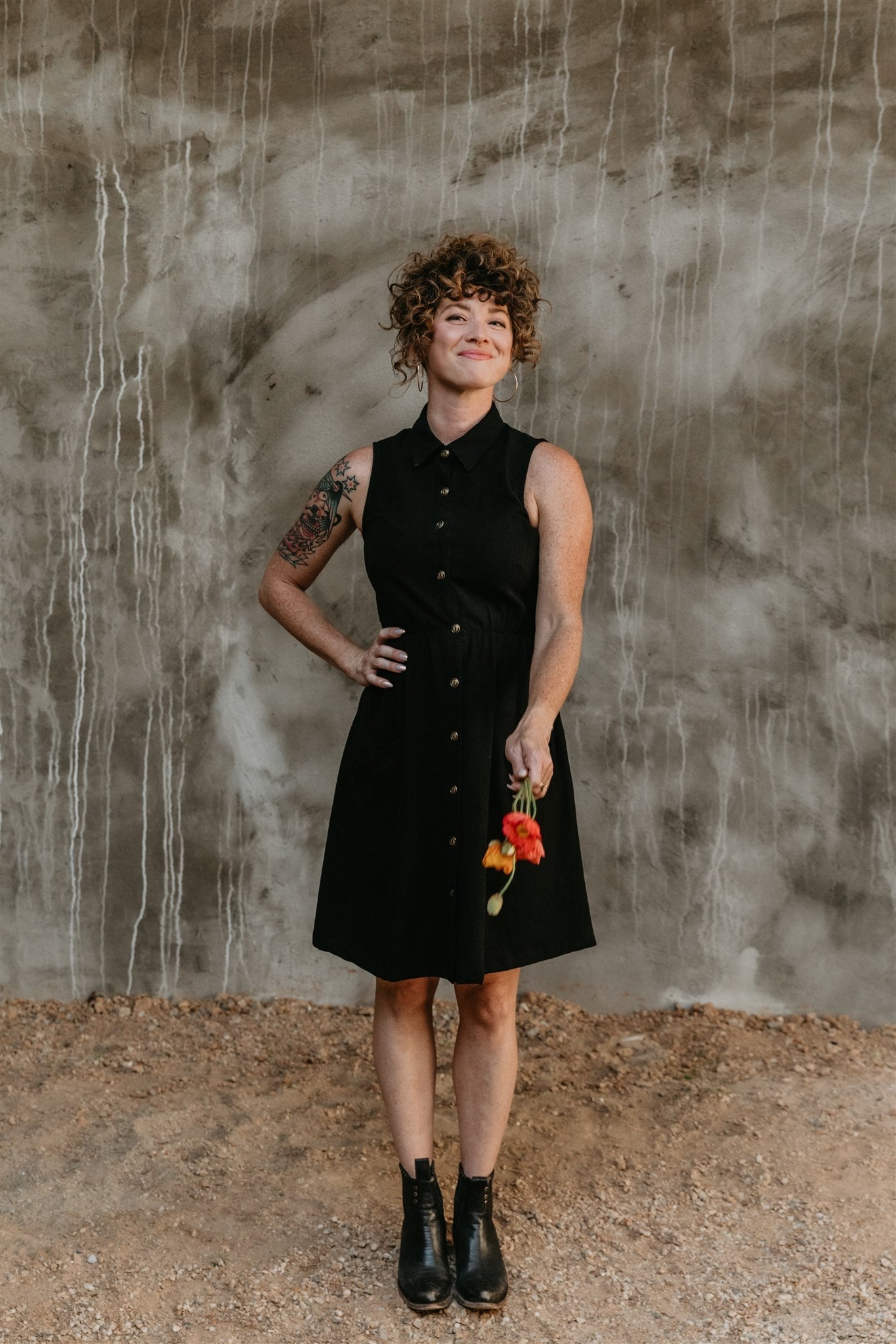 Mona Dress in Black Linen