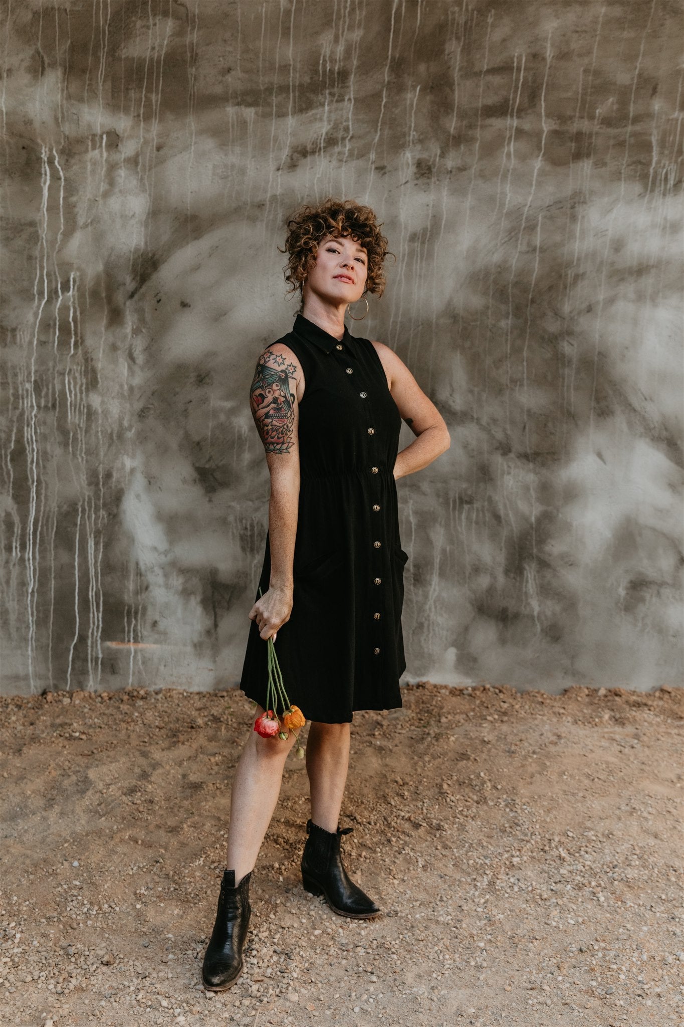 Mona Dress in Black Linen