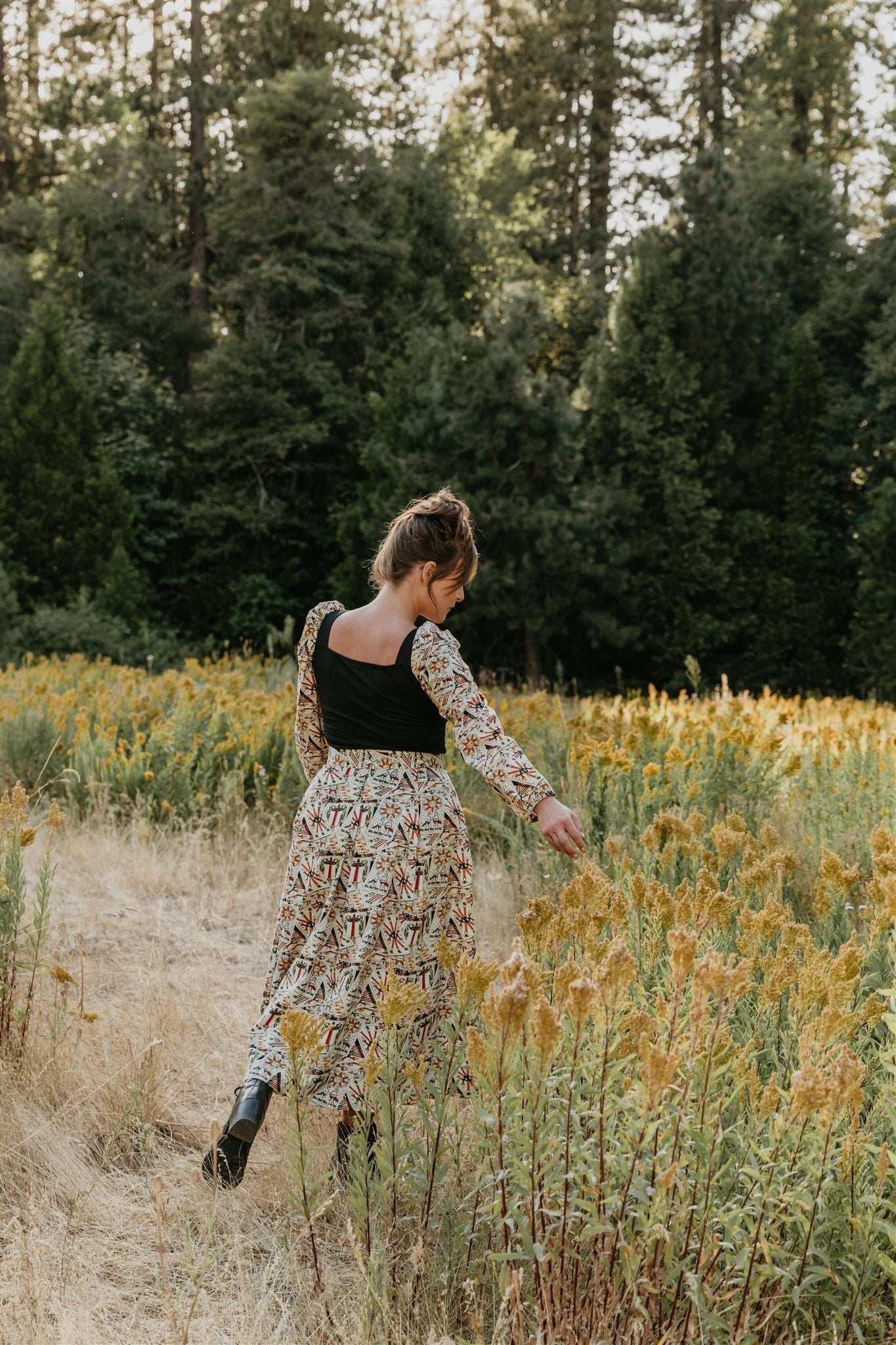 Elizabeth Top in Black on Tarot Cotton