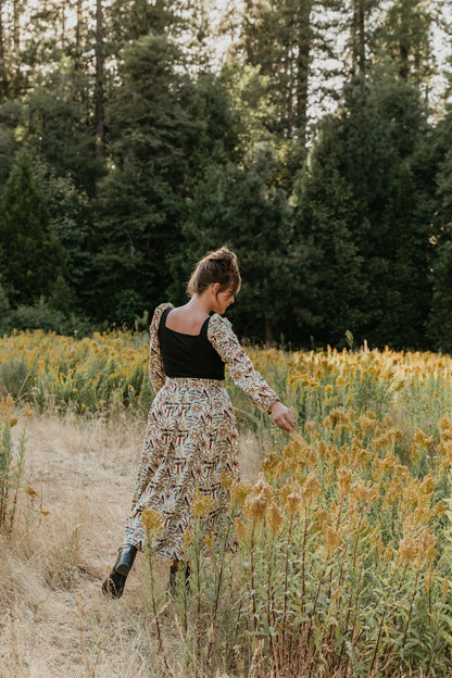 Elizabeth Top in Black on Tarot Cotton