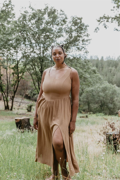 Long Agnes Dress in Camel Irish Linen