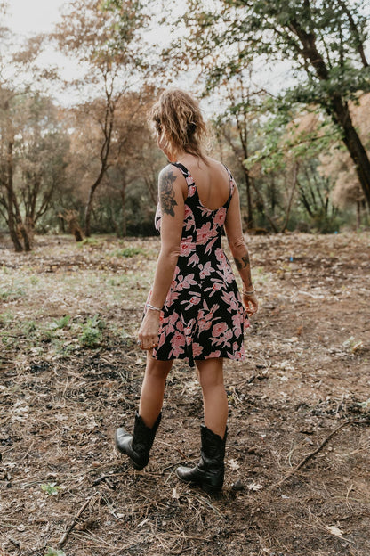 Delana Dress in Dark Floral Challis