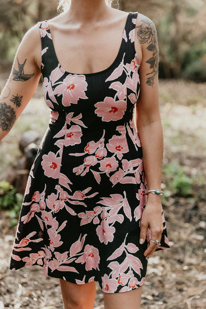 Delana Dress in Dark Floral Challis