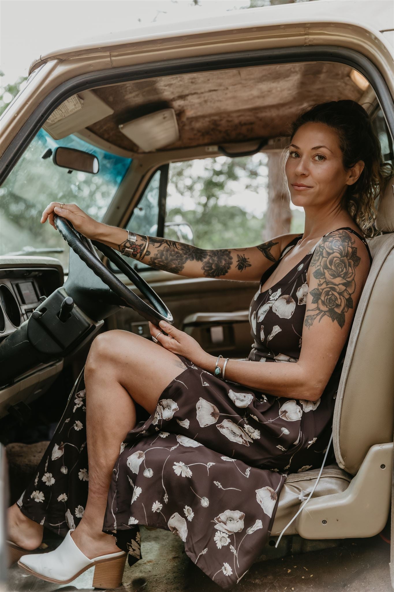 Long Agnes dress in Brown Poppy