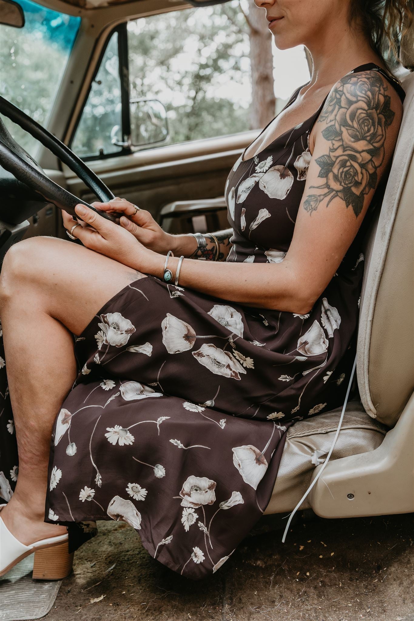 Long Agnes dress in Brown Poppy