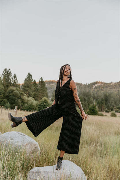 Rue Pants in Black Linen PinStripe