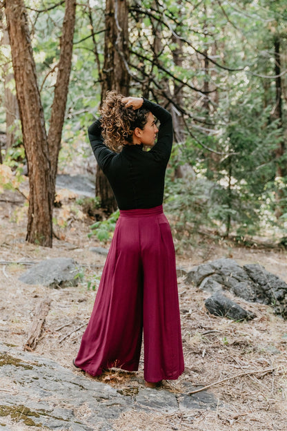 Rue Pants in Merlot Challis