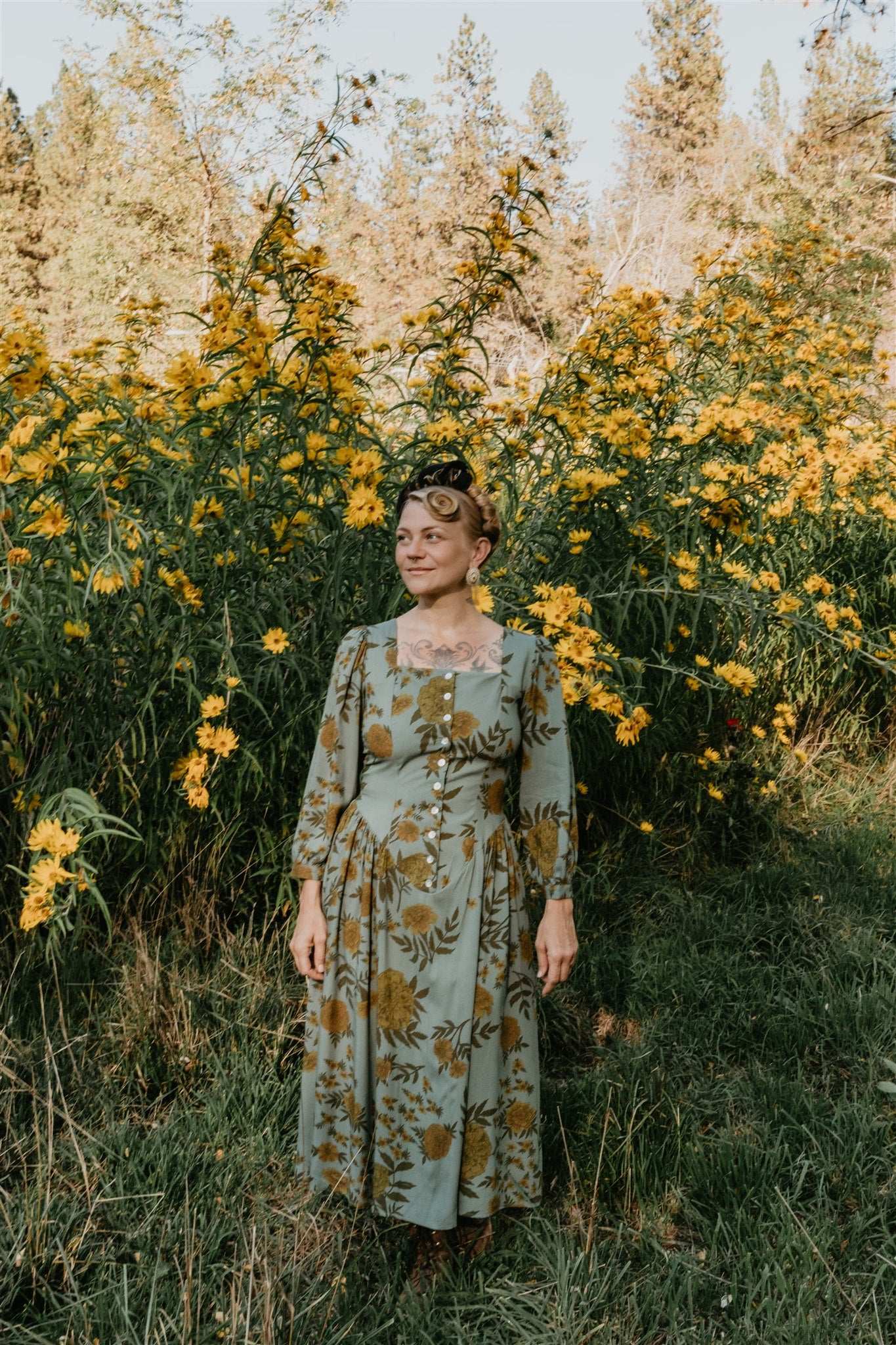 Field Day Dress Prairie Dress in Slate Marigold