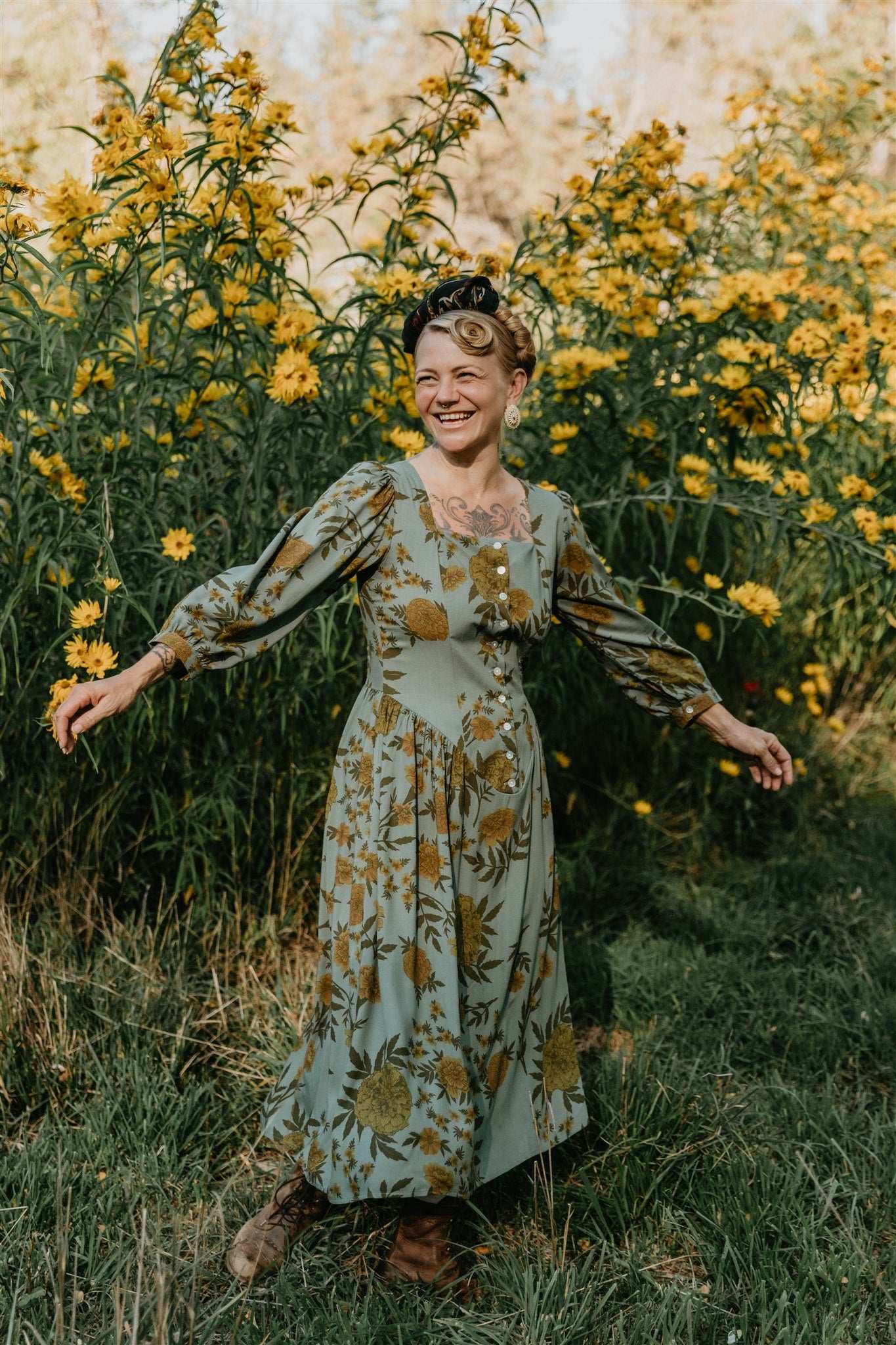 Field Day Dress Prairie Dress in Slate Marigold