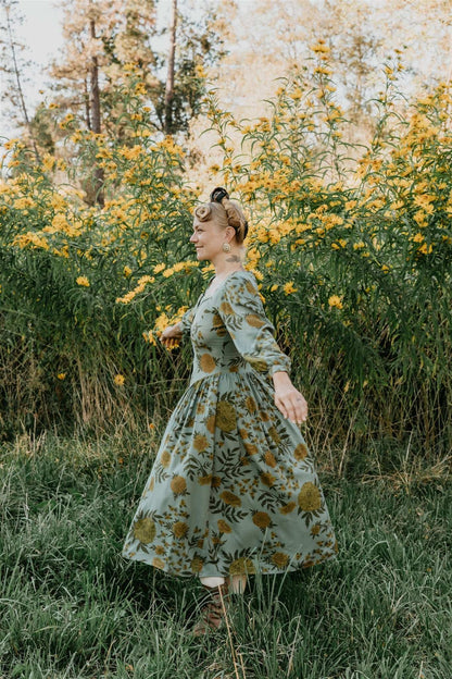 Field Day Dress Prairie Dress in Slate Marigold