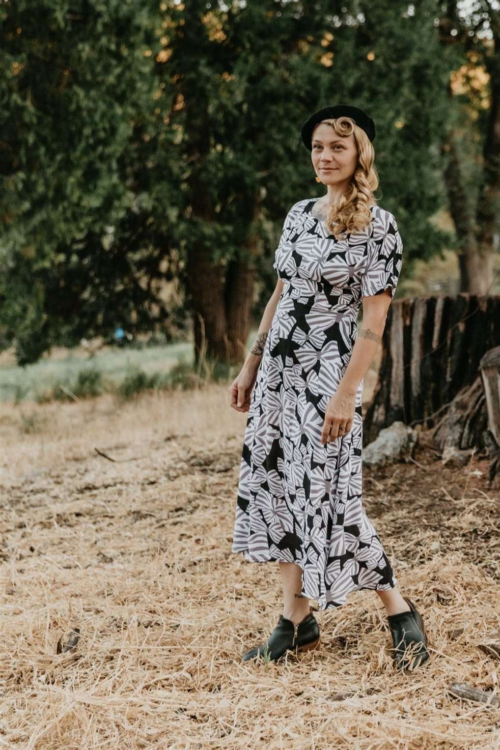 Field Day Dress Bella Dress in Bow Tie Challis
