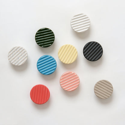 Misewell modern furniture Sequence coat hook - Fluted